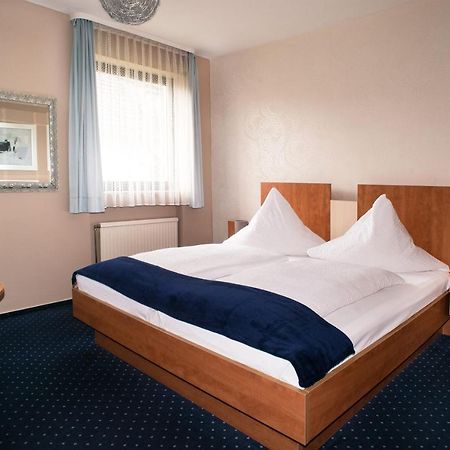 Hotel Garni Haus Schoenberger هايليغينهاوس المظهر الخارجي الصورة