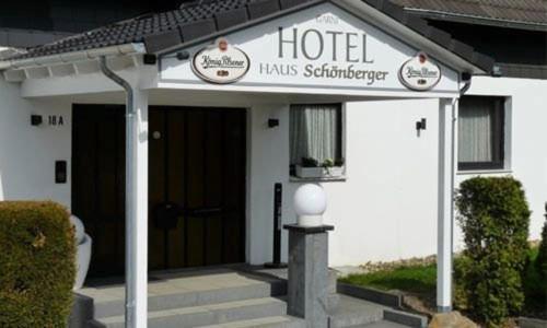 Hotel Garni Haus Schoenberger هايليغينهاوس المظهر الخارجي الصورة