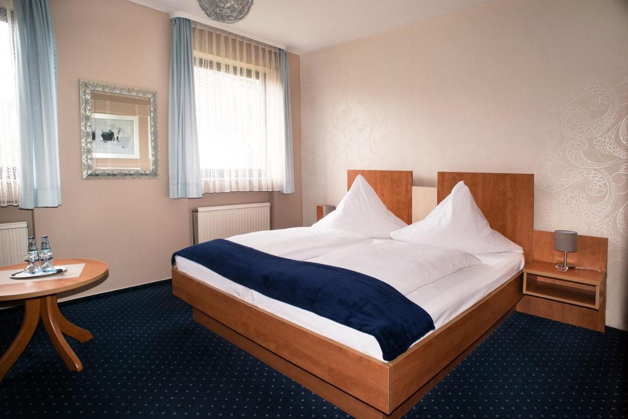 Hotel Garni Haus Schoenberger هايليغينهاوس المظهر الخارجي الصورة